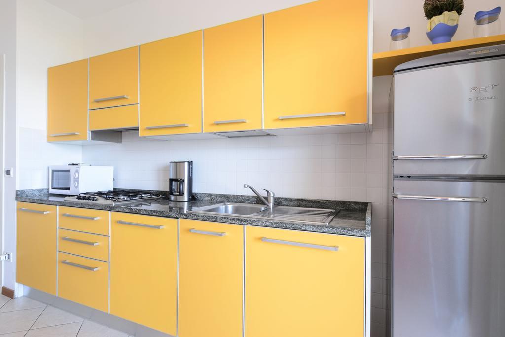 Sunbeach Apartments Λινιάνο Σαμπιαντόρο Εξωτερικό φωτογραφία