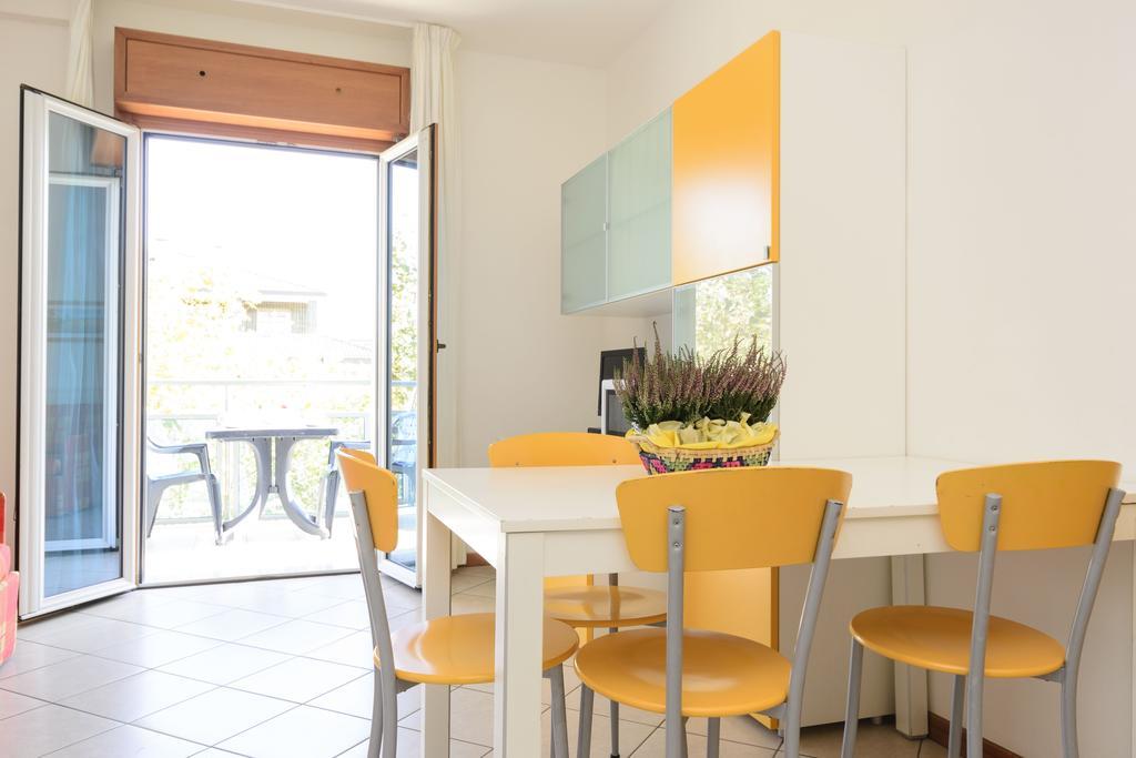 Sunbeach Apartments Λινιάνο Σαμπιαντόρο Εξωτερικό φωτογραφία